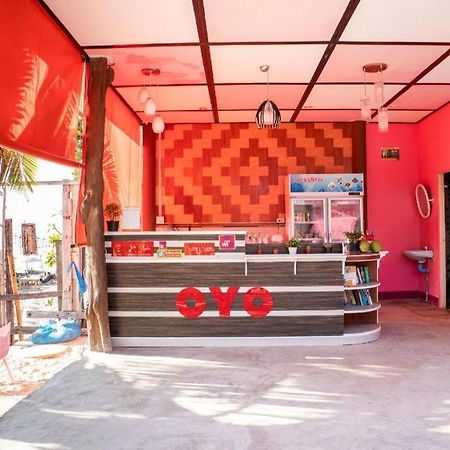 Oyo 797 Pink House Bungalow Ko Lanta Buitenkant foto