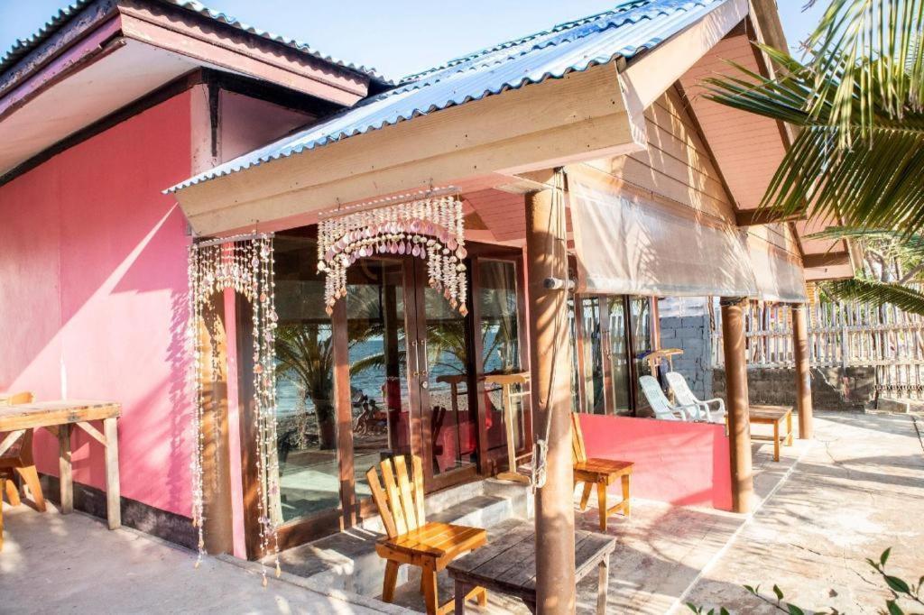 Oyo 797 Pink House Bungalow Ko Lanta Buitenkant foto