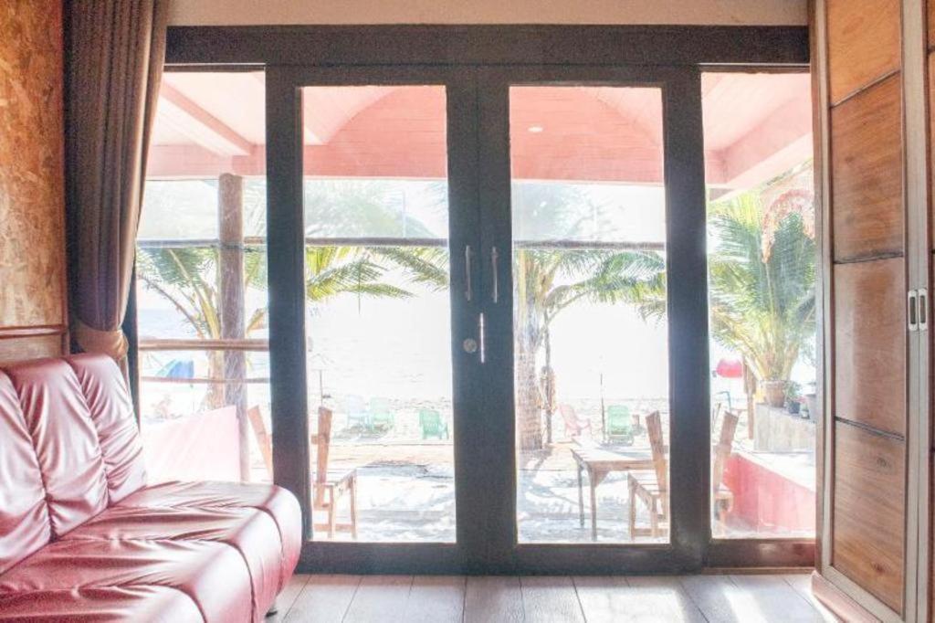 Oyo 797 Pink House Bungalow Ko Lanta Buitenkant foto