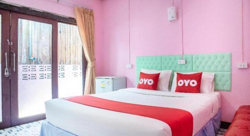 Oyo 797 Pink House Bungalow Ko Lanta Buitenkant foto