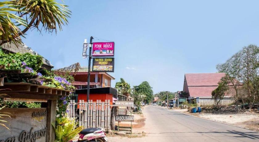 Oyo 797 Pink House Bungalow Ko Lanta Buitenkant foto