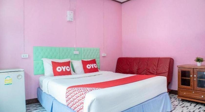Oyo 797 Pink House Bungalow Ko Lanta Buitenkant foto