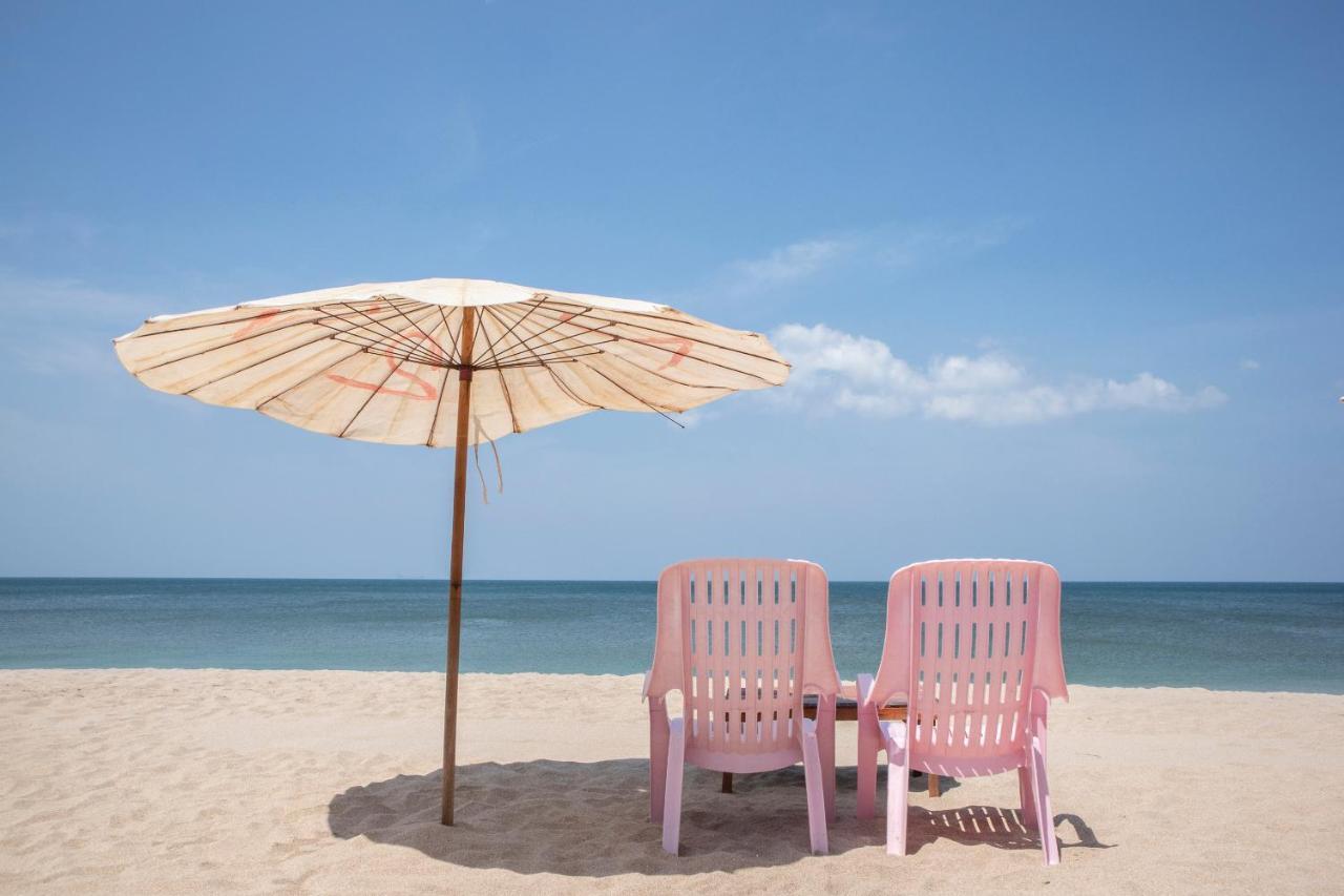 Oyo 797 Pink House Bungalow Ko Lanta Buitenkant foto